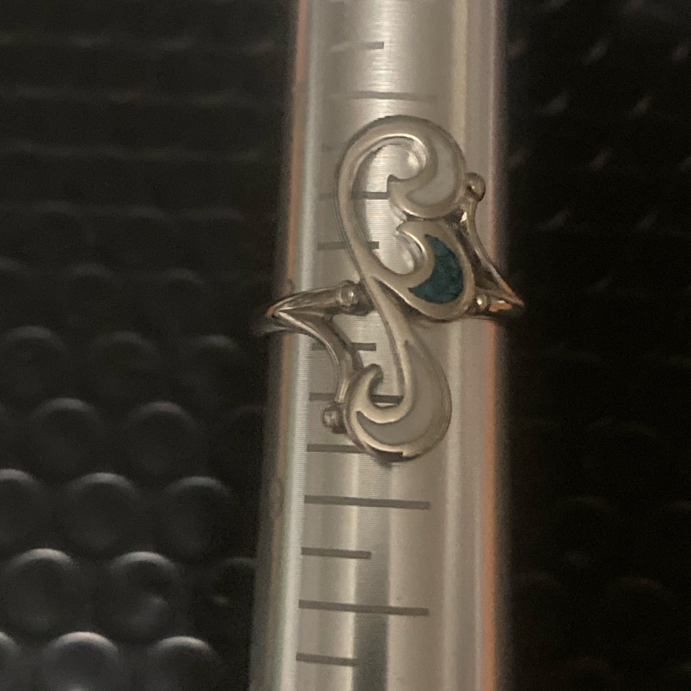 Elegant Silver and Blue Women's Ring 8